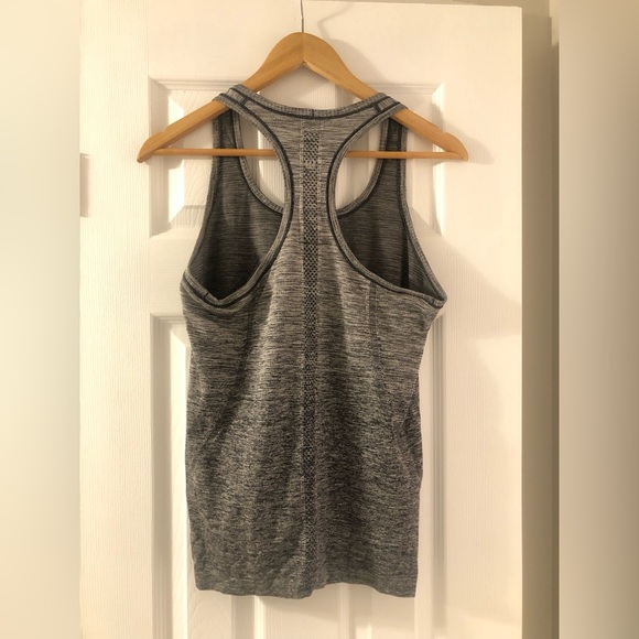 Lululemon Swiftly Tech Racerback - Picture 2 of 5